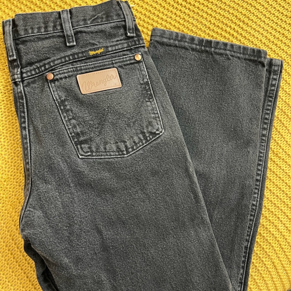 black vintage wrangler jeans